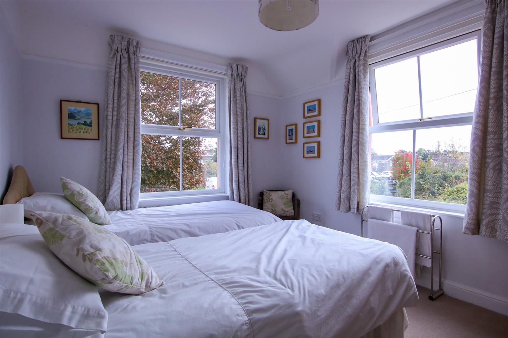 Leiston Road, Aldeburgh Gallery Image